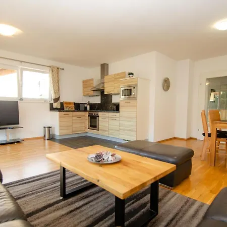 Kitz Residenz Six *
