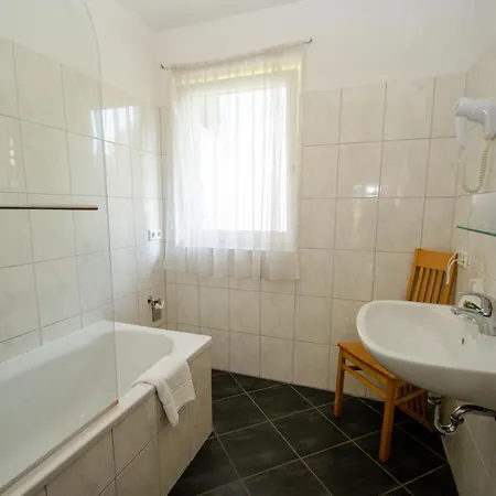 Apartment Kitz Residenz Six *