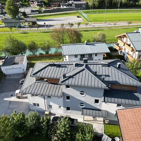 Апартаменты Kitz Residenz Six *