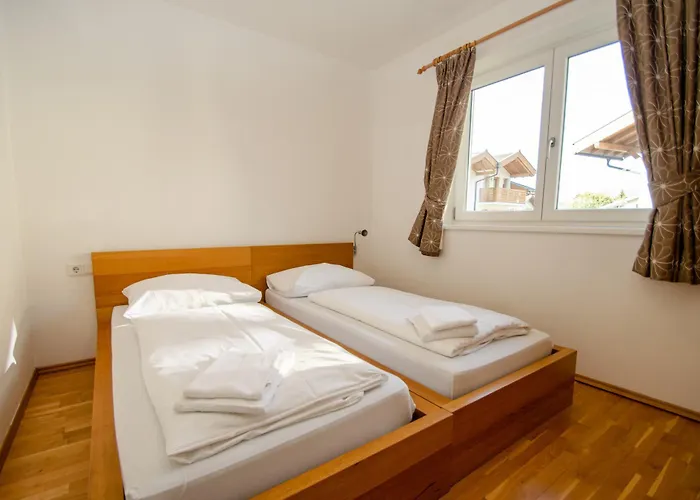 Kitz Residenz Six * كابرون